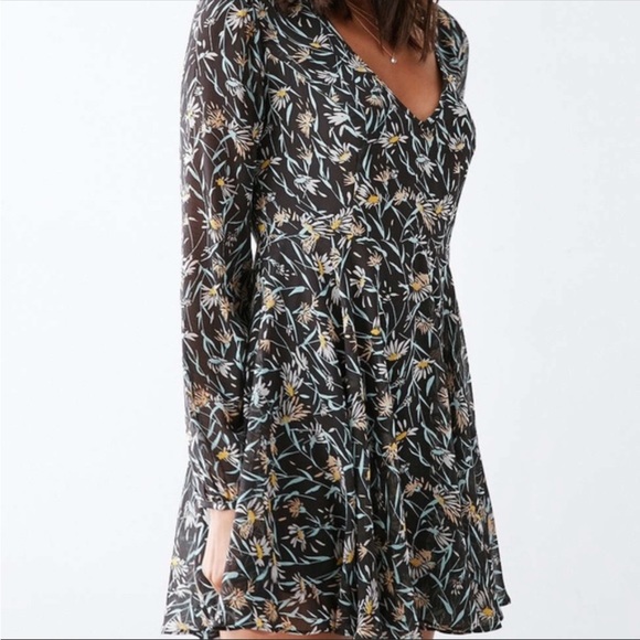 Urban Outfitters Kimchi blue mini dress - Picture 2 of 7